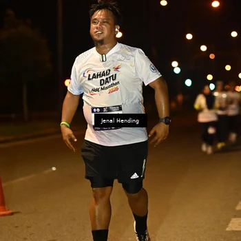 Runner Photo 7735456