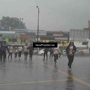 Runner Photo 7735458