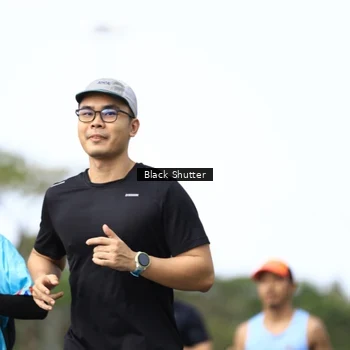 Runner Photo 7735473