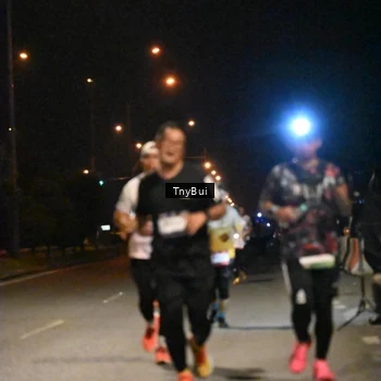 Runner Photo 7735492