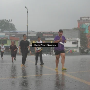 Runner Photo 7735501