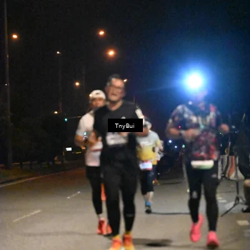 Runner Photo 7735531