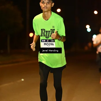 Runner Photo 7735536