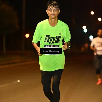 Runner Photo 7735541