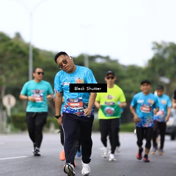 Runner Photo 7735542