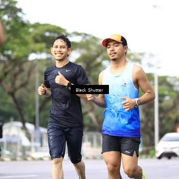 Runner Photo 7735554