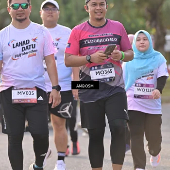 Runner Photo 7735559