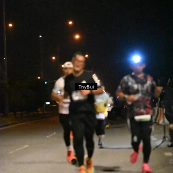Runner Photo 7735564