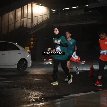 Runner Photo 7735568