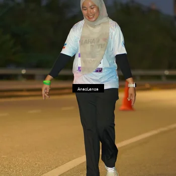 Runner Photo 7735570