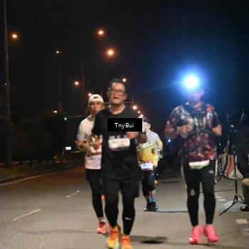 Runner Photo 7735576