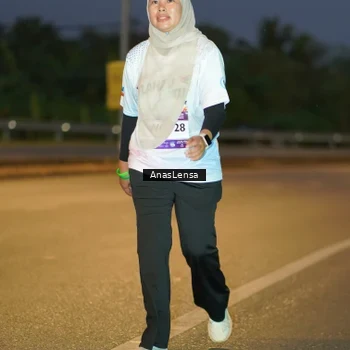Runner Photo 7735578