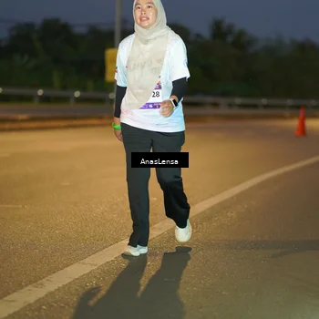 Runner Photo 7735597
