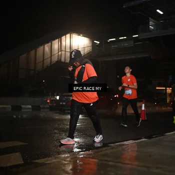 Runner Photo 7735626