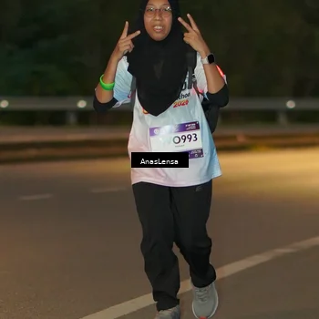 Runner Photo 7735646