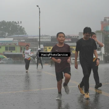 Runner Photo 7735648