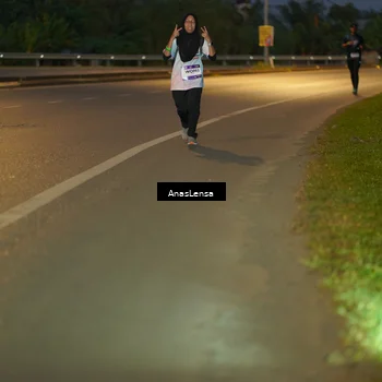 Runner Photo 7735650