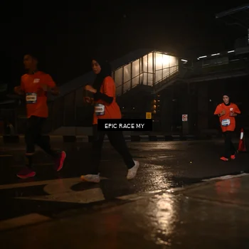 Runner Photo 7735728