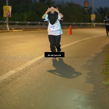 Runner Photo 7735740
