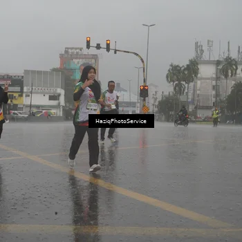 Runner Photo 7735748