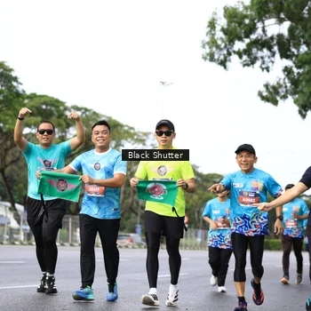 Runner Photo 7735749
