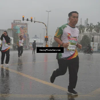 Runner Photo 7735763