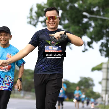 Runner Photo 7735774