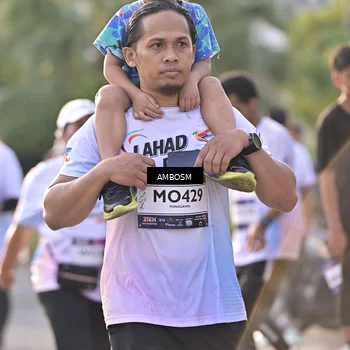 Runner Photo 7735816