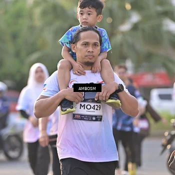 Runner Photo 7735818