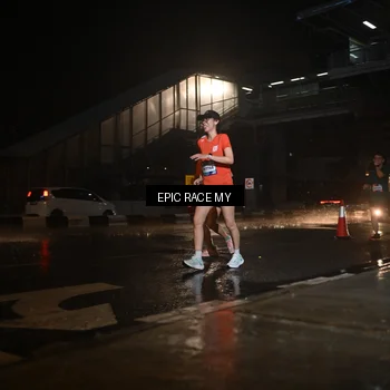 Runner Photo 7735828
