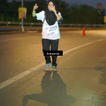 Runner Photo 7735839