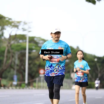 Runner Photo 7735840