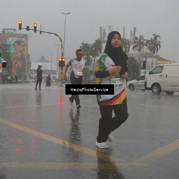 Runner Photo 7735841