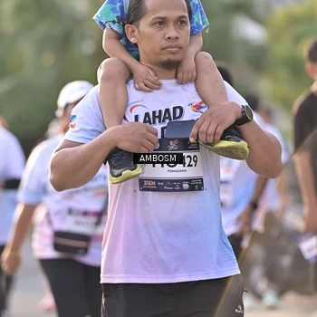 Runner Photo 7735843