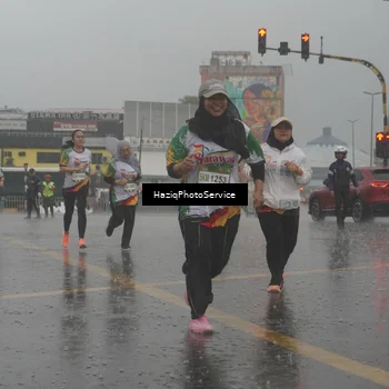 Runner Photo 7735856