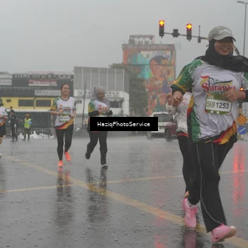 Runner Photo 7735861
