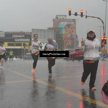 Runner Photo 7735868