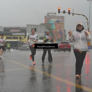 Runner Photo 7735879