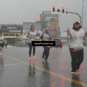 Runner Photo 7735888