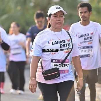 Runner Photo 7735892