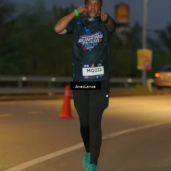 Runner Photo 7735899