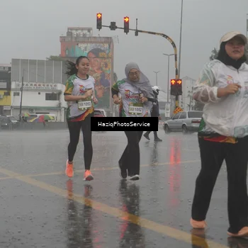 Runner Photo 7735920