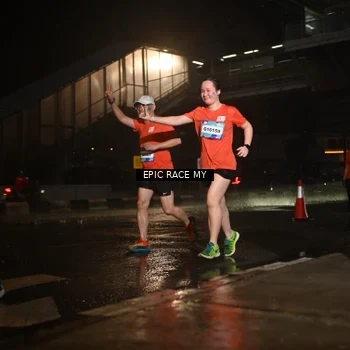 Runner Photo 7735981