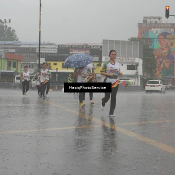 Runner Photo 7735999