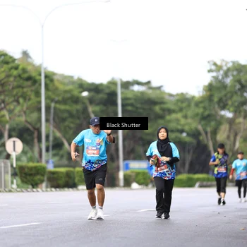 Runner Photo 7736004