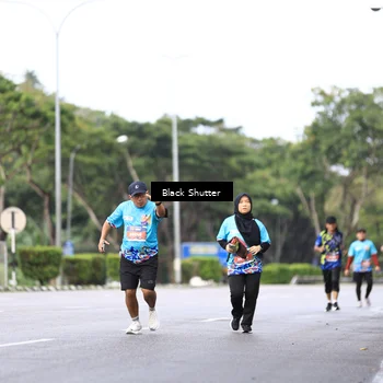 Runner Photo 7736014