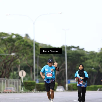 Runner Photo 7736028
