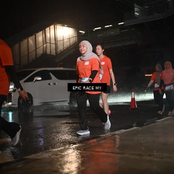 Runner Photo 7736037