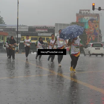 Runner Photo 7736056