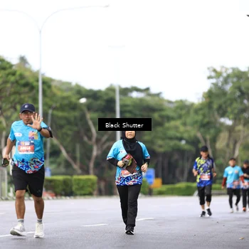Runner Photo 7736070
